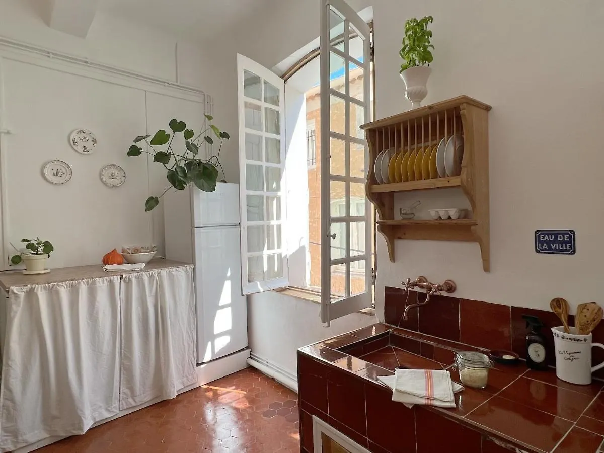 Apartment Maison Caryatides Cotignac France