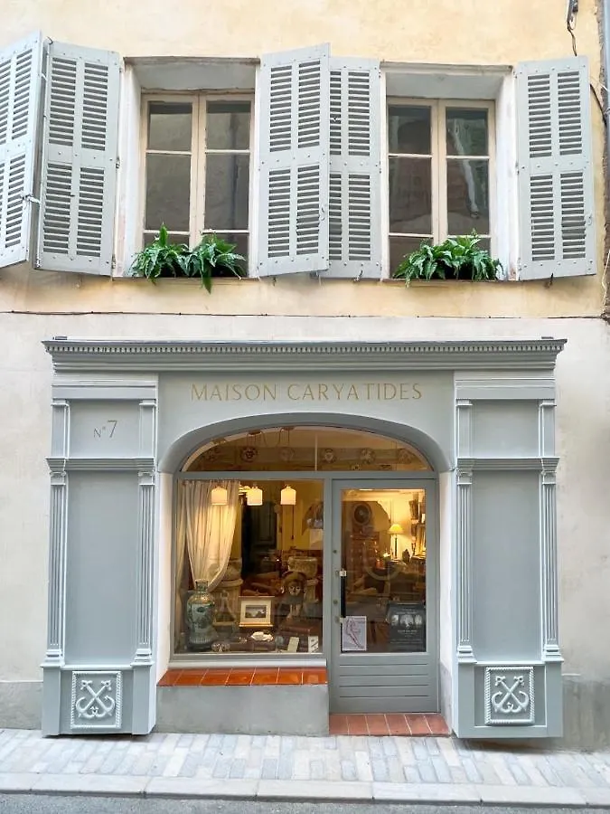 Maison Caryatides Cotignac France
