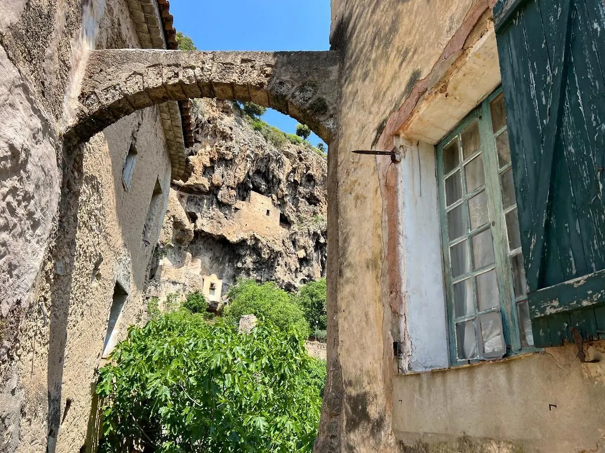 Maison Caryatides Cotignac Apartment