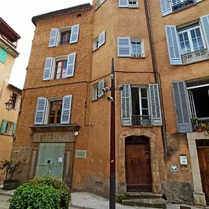 La Maison Des Artistes Cotignac