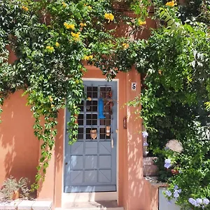  Appartement L'imprevu De Cotignac, Appart' Et Duplex Au Coeur Du Village